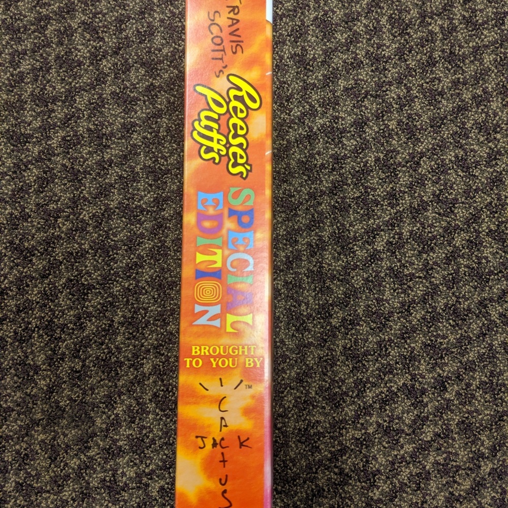 Limited Edition Travis Scott Reese's Puffs - Picture 2 of 3